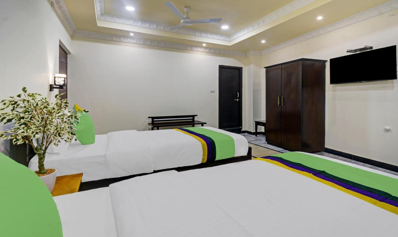 Hotel Treebo Jheel Mahal Udaipur Exterior foto